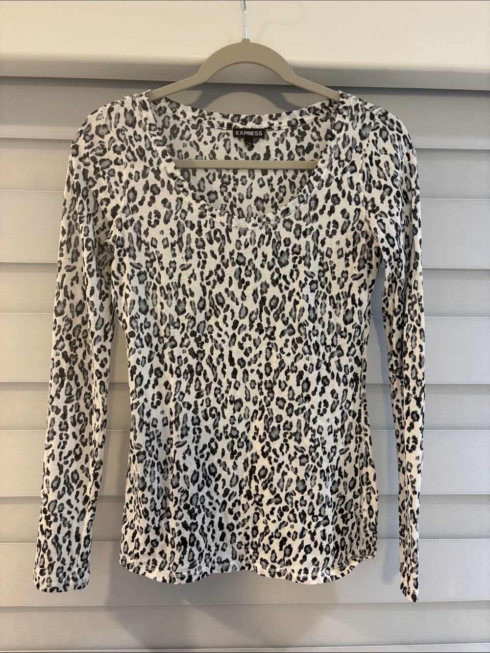 Express Black and White Leopard Print Long Sleeve Tee